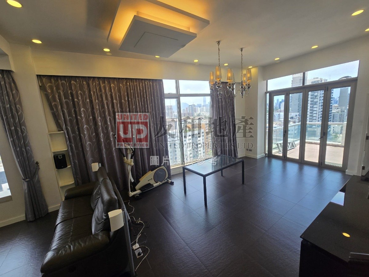 UNIVERSITY COURT Kowloon Tong H T137022 For Buy
