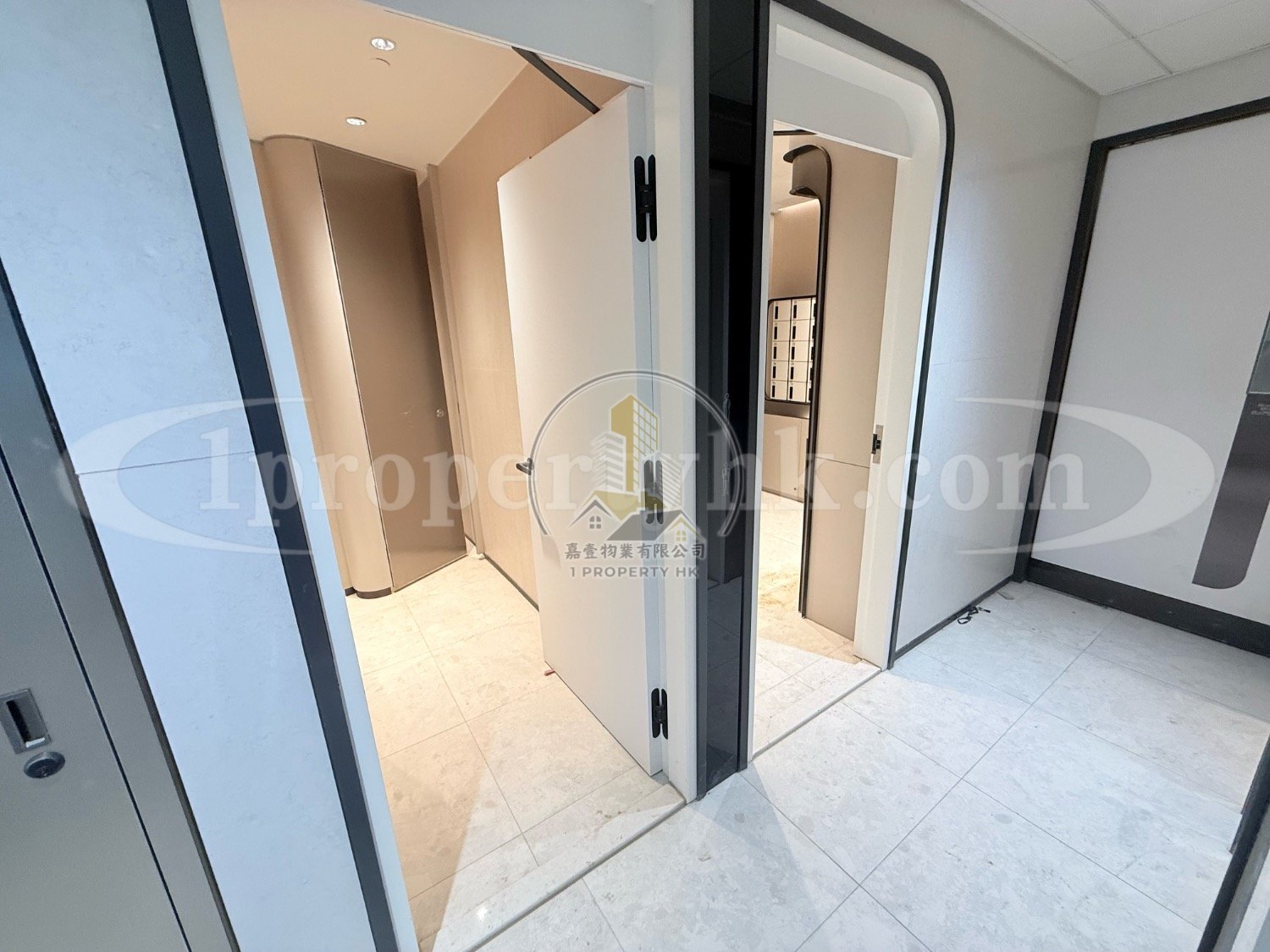 CRYSTAL TWR Kwun Tong M 1818632 For Buy