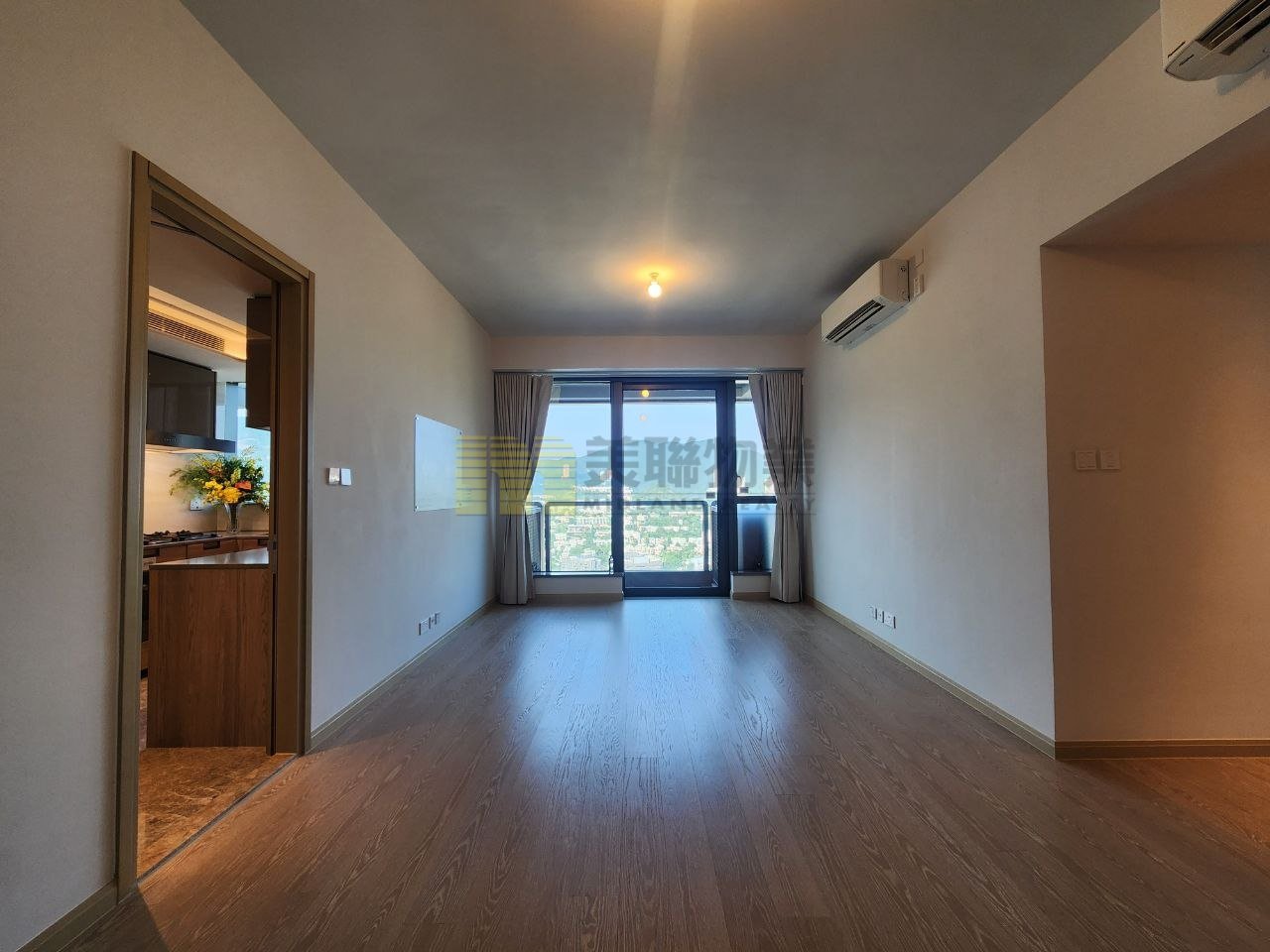 THE SOUTHSIDE PH 04 LA MONTAGNE TWR 01A Wong Chuk Hang M 1847492 For Buy