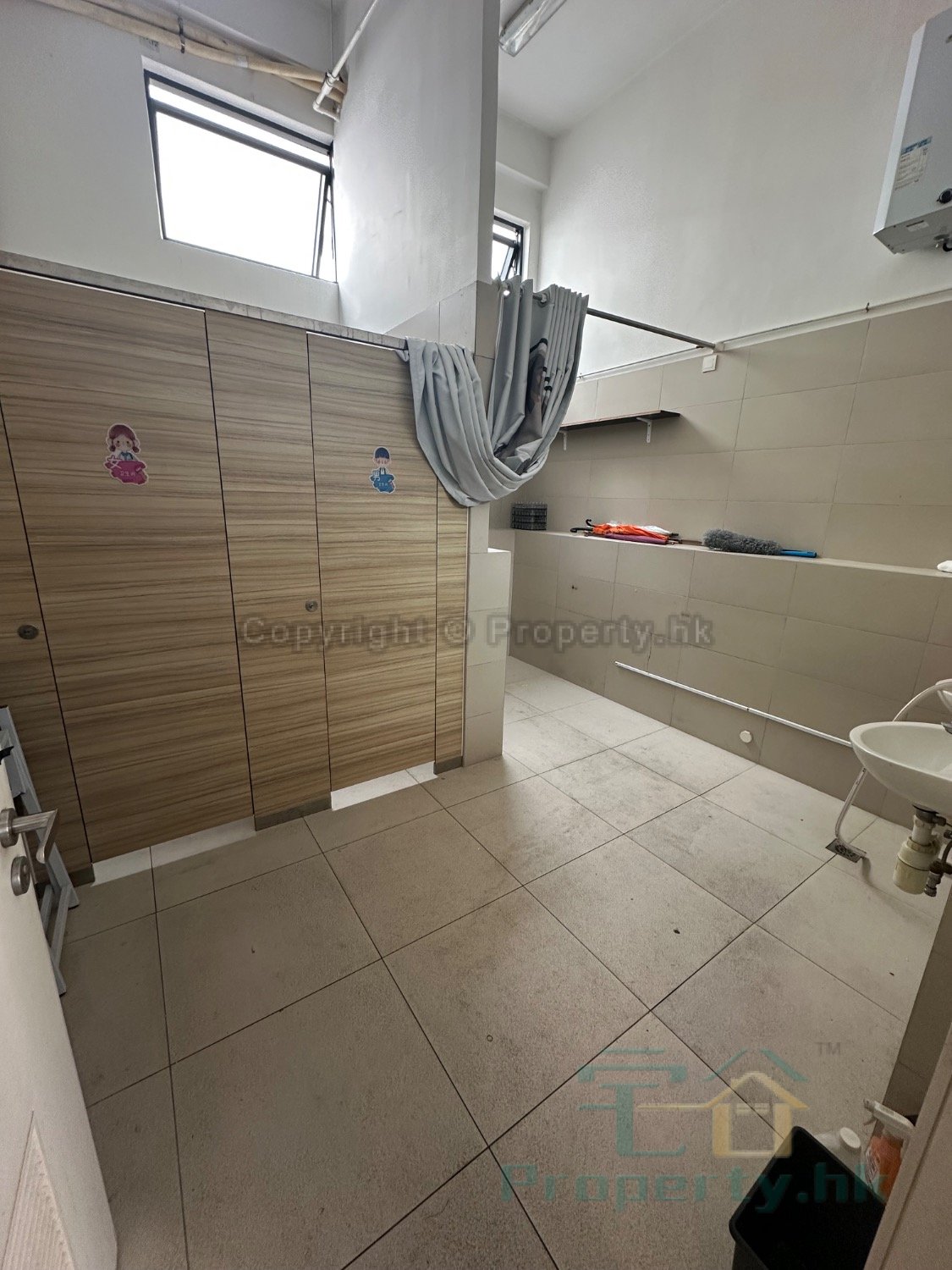 DAN6 Tsuen Wan H 1810422 For Buy