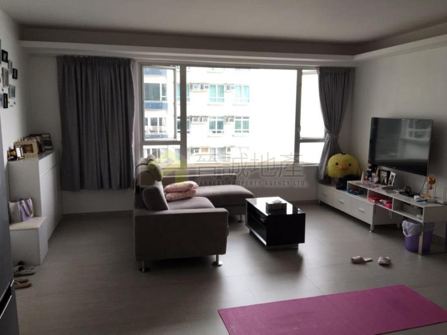 HONGKONG GDN BLK 18 MANHATTAN HTS Tsuen Wan H R035626 For Buy