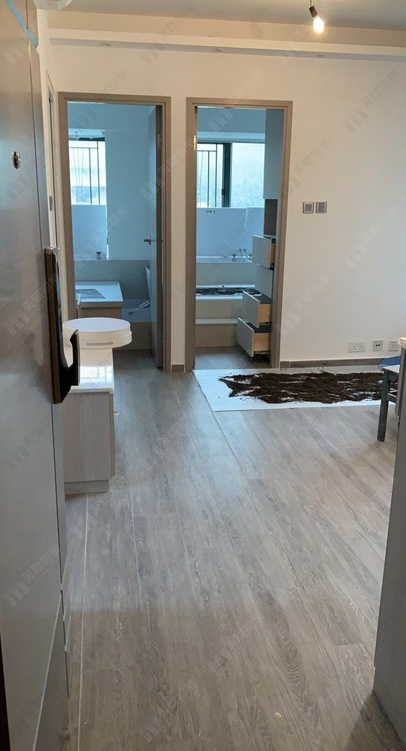 METRO CITY PH 02 TWR 06 Tseung Kwan O H 1804904 For Buy