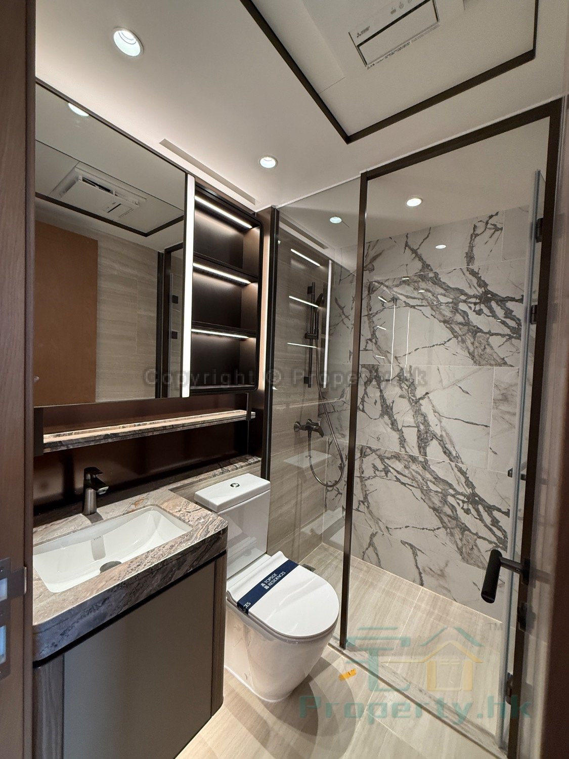 TOPSIDE RESIDENCES TWR A1 Yau Ma Tei H 1823508 For Buy