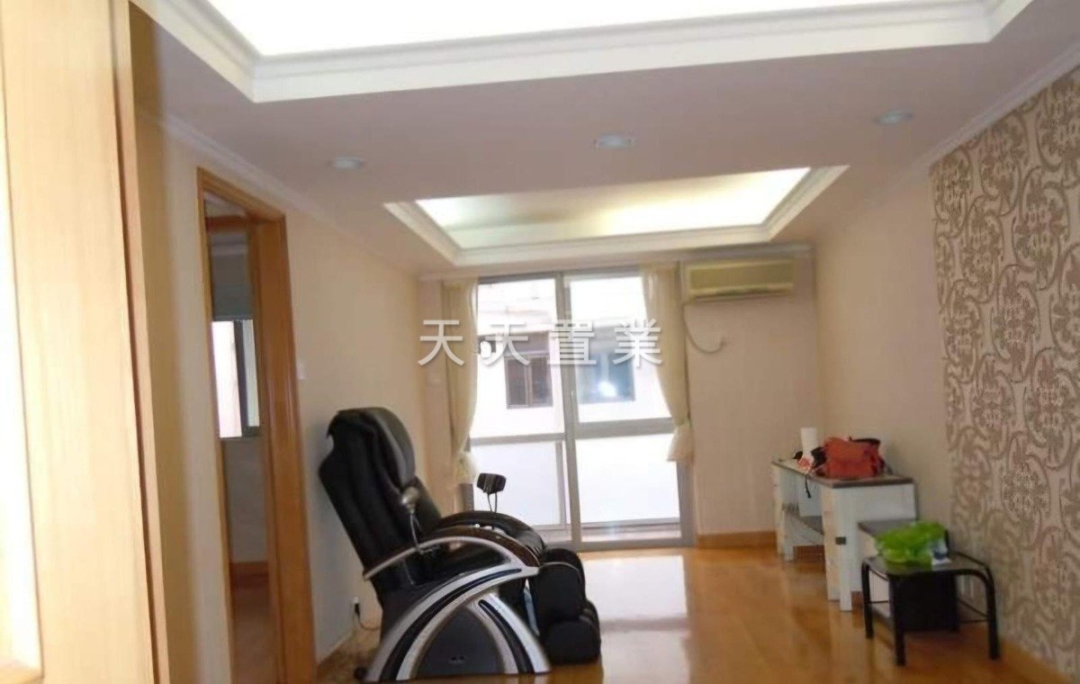 HANG HAU Tseung Kwan O M 021515 For Buy