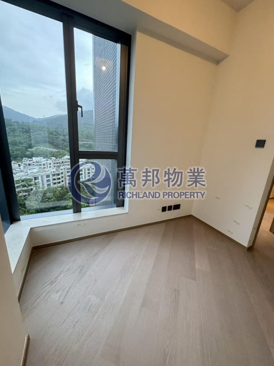 LE MONT Tai Po H R173116 For Buy