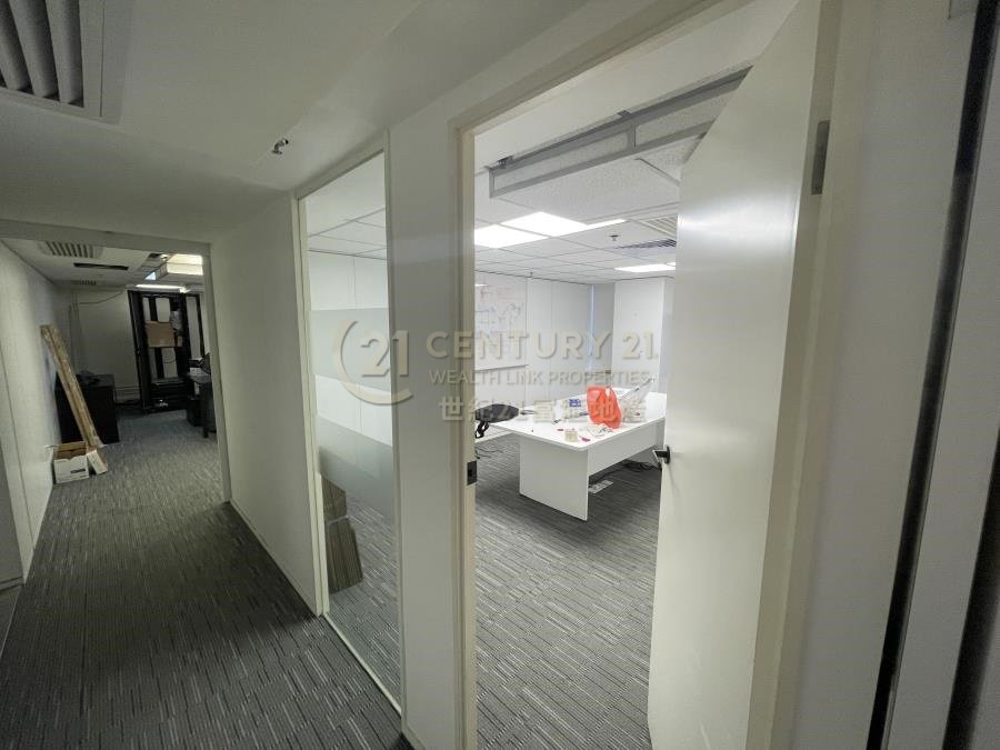 KOWLOON CTR Tsim Sha Tsui 013188 For Buy
