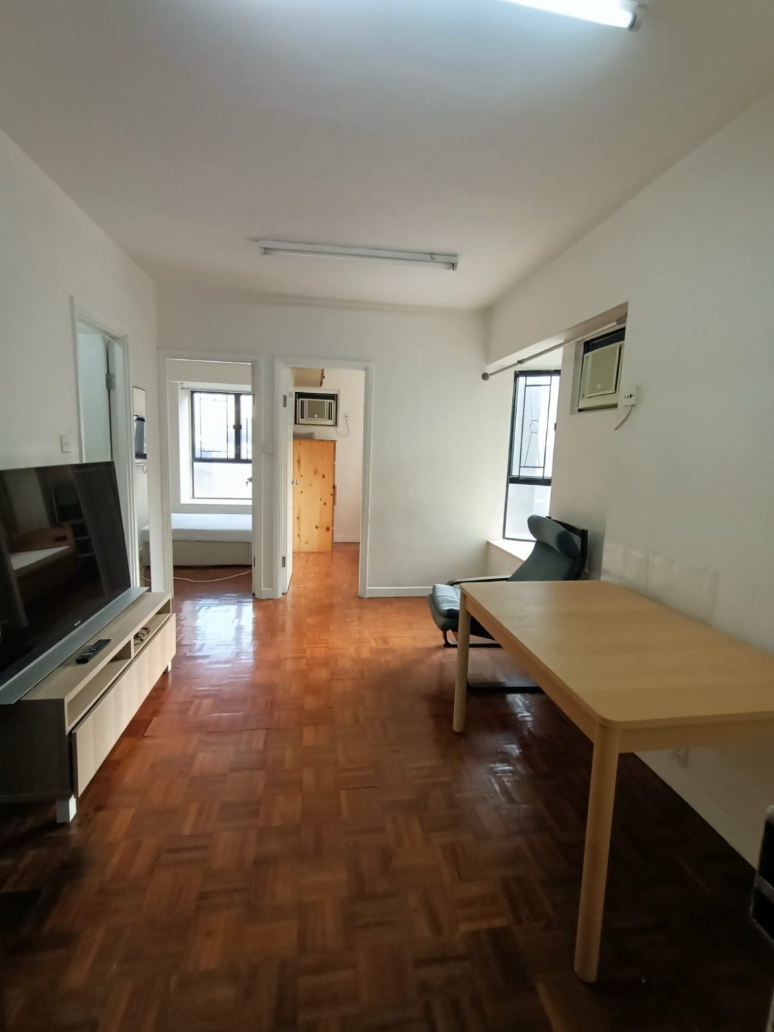 MAYFAIR MAN Tai Kok Tsui L 1798622 For Buy