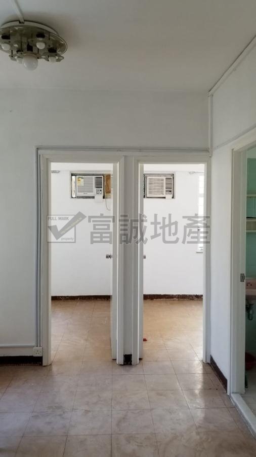MING FUNG MAN Wong Tai Sin T015637 For Buy