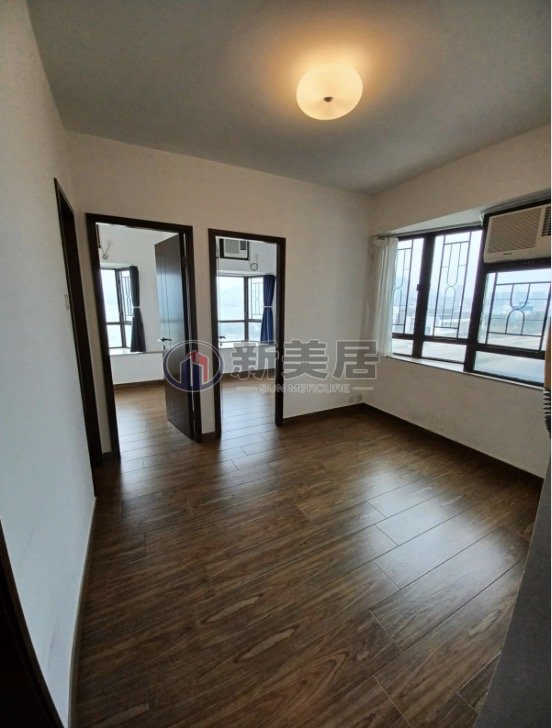 CONNAUGHT GDN BLK 03 Sai Ying Pun L 1801570 For Buy