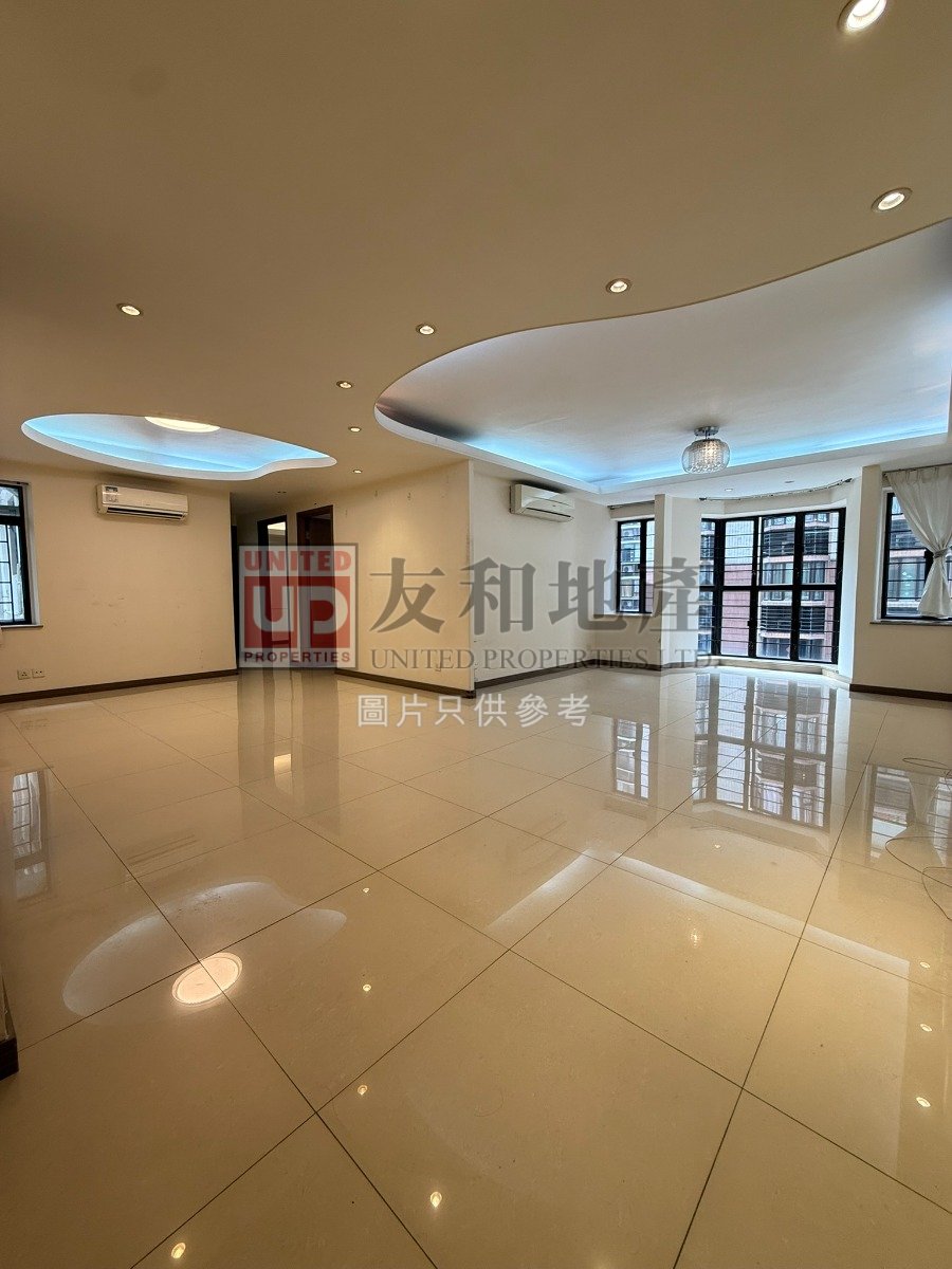 BEVERLY VILLAS BLK 07 Kowloon Tong H K133822 For Buy