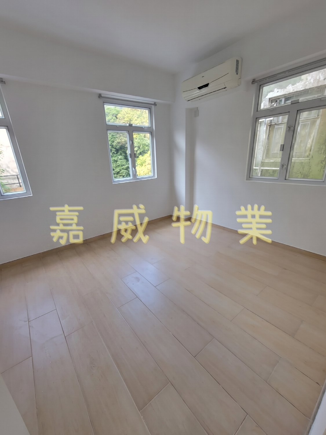 落路下 @ EMILY 95080096