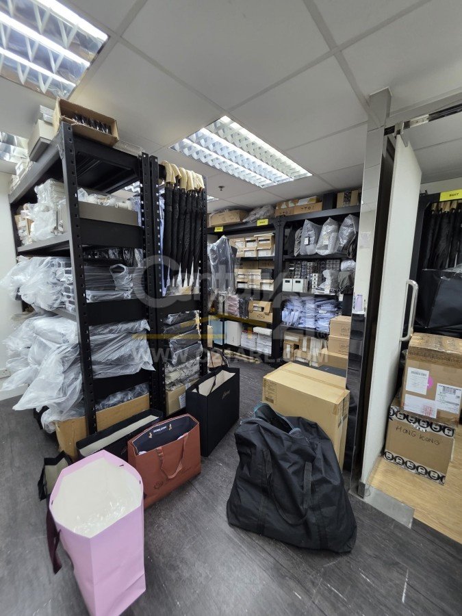 YUE SHING COM BLDG Central L A418884 For Buy