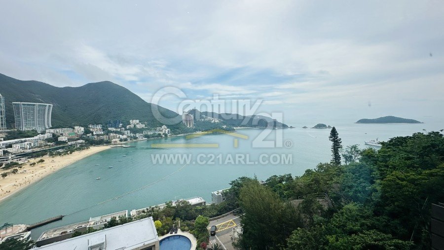 BEACHFRONT Repulse Bay A266696 For Buy