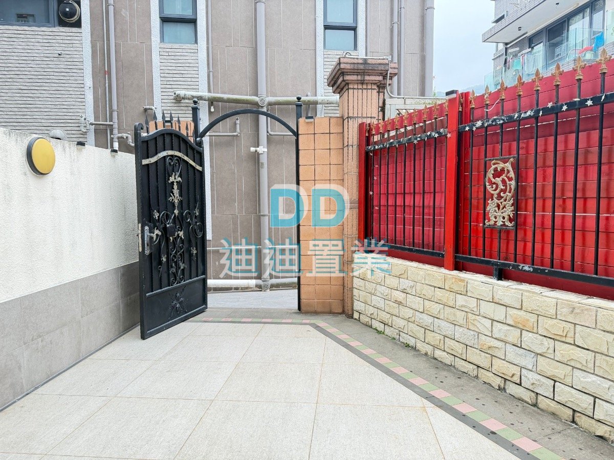 NAM PIN WAI