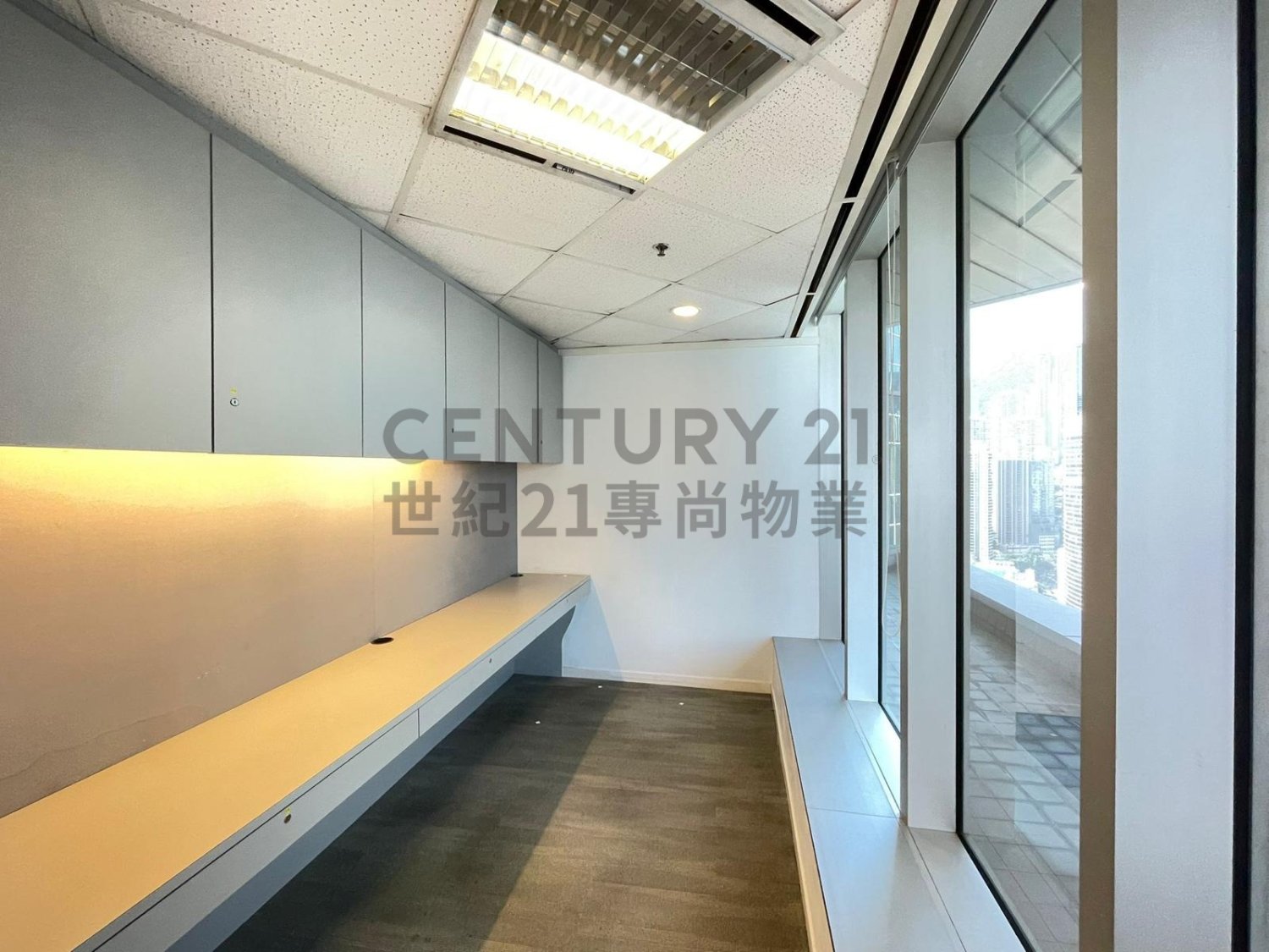 LIPPO CTR BLK 01 Central H C204438 For Buy