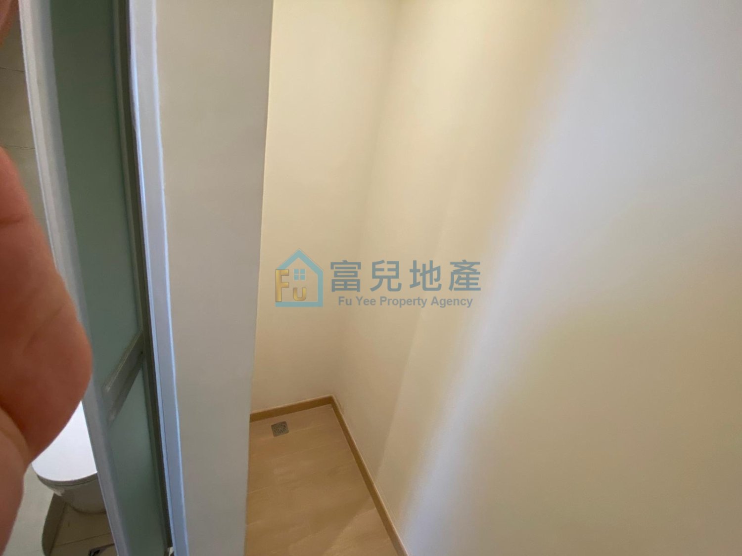 THE PARKLAND Yuen Long 000916 For Buy