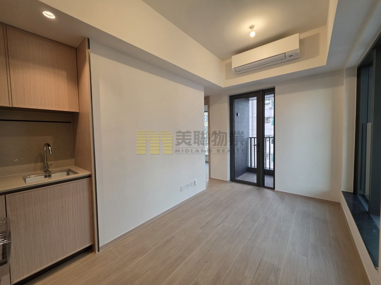 CONNEXT Wong Tai Sin L 1887592 For Buy