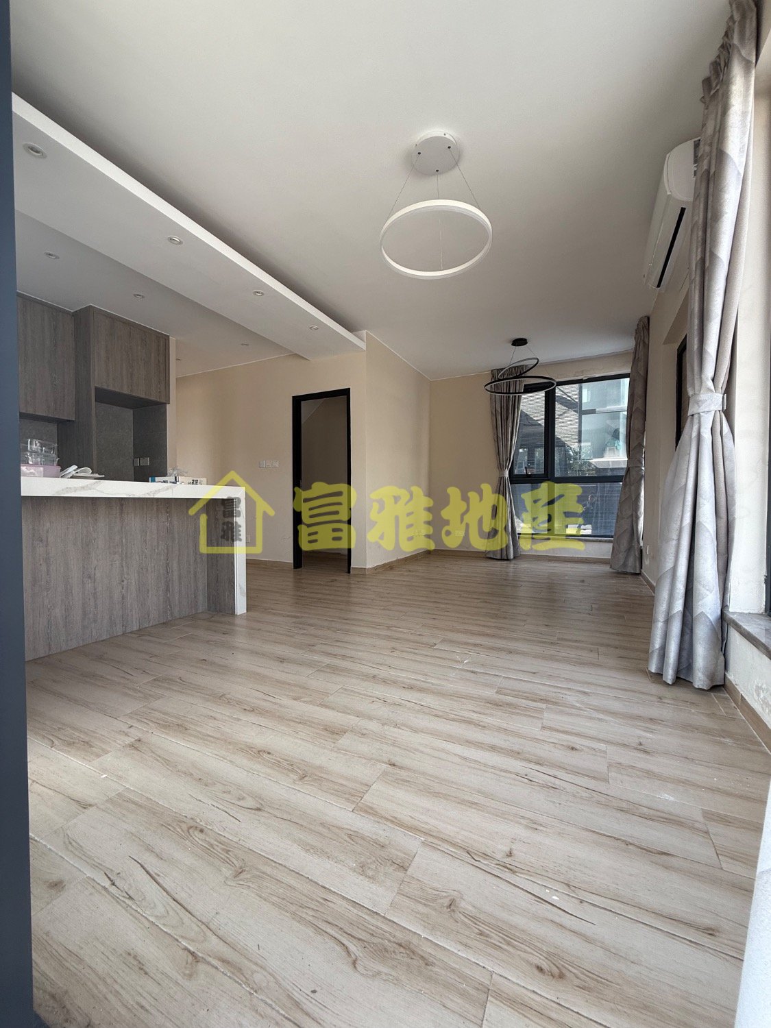 HA CHE Yuen Long 1831394 For Buy