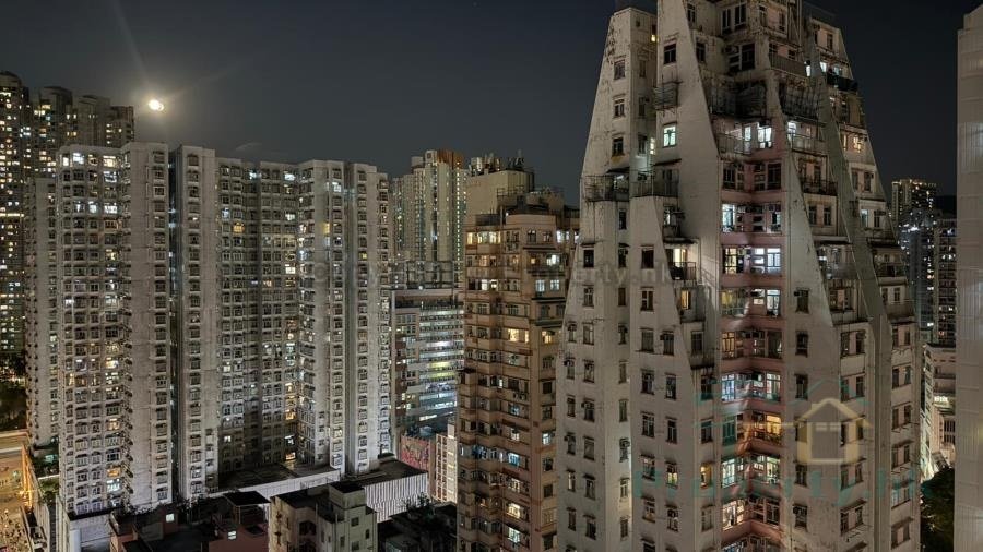 PARKER33 Shau Kei Wan H S056813 For Buy