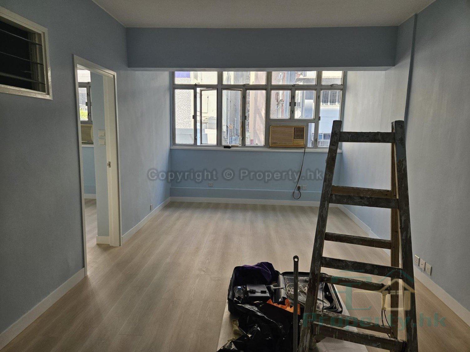 KA FAT MAN Tsim Sha Tsui L 1811182 For Buy