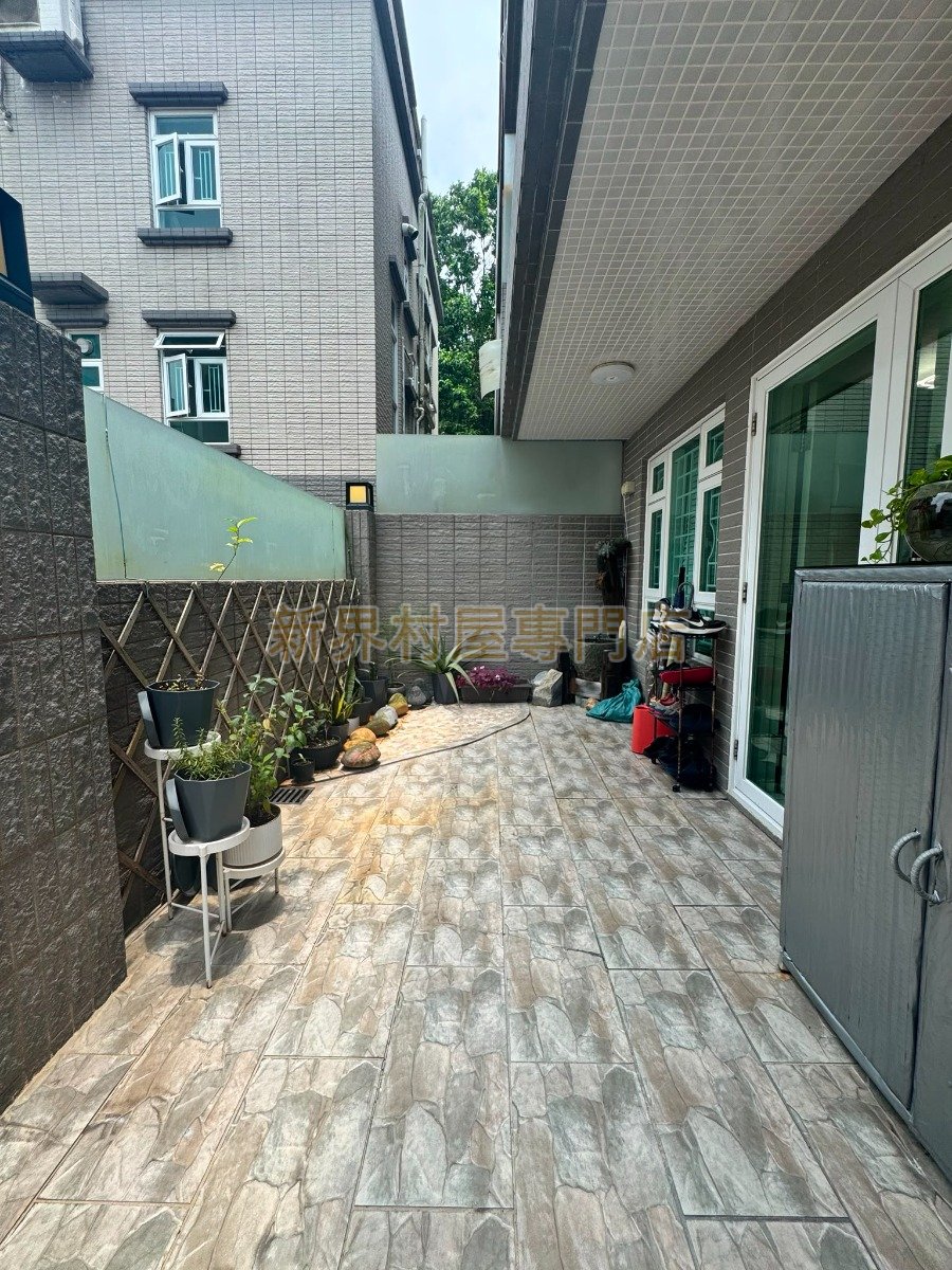HILLTOP GDN Tai Po L S009767 For Buy