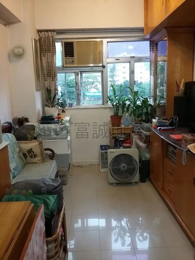 KA WAH BLDG Wong Tai Sin N012674 For Buy
