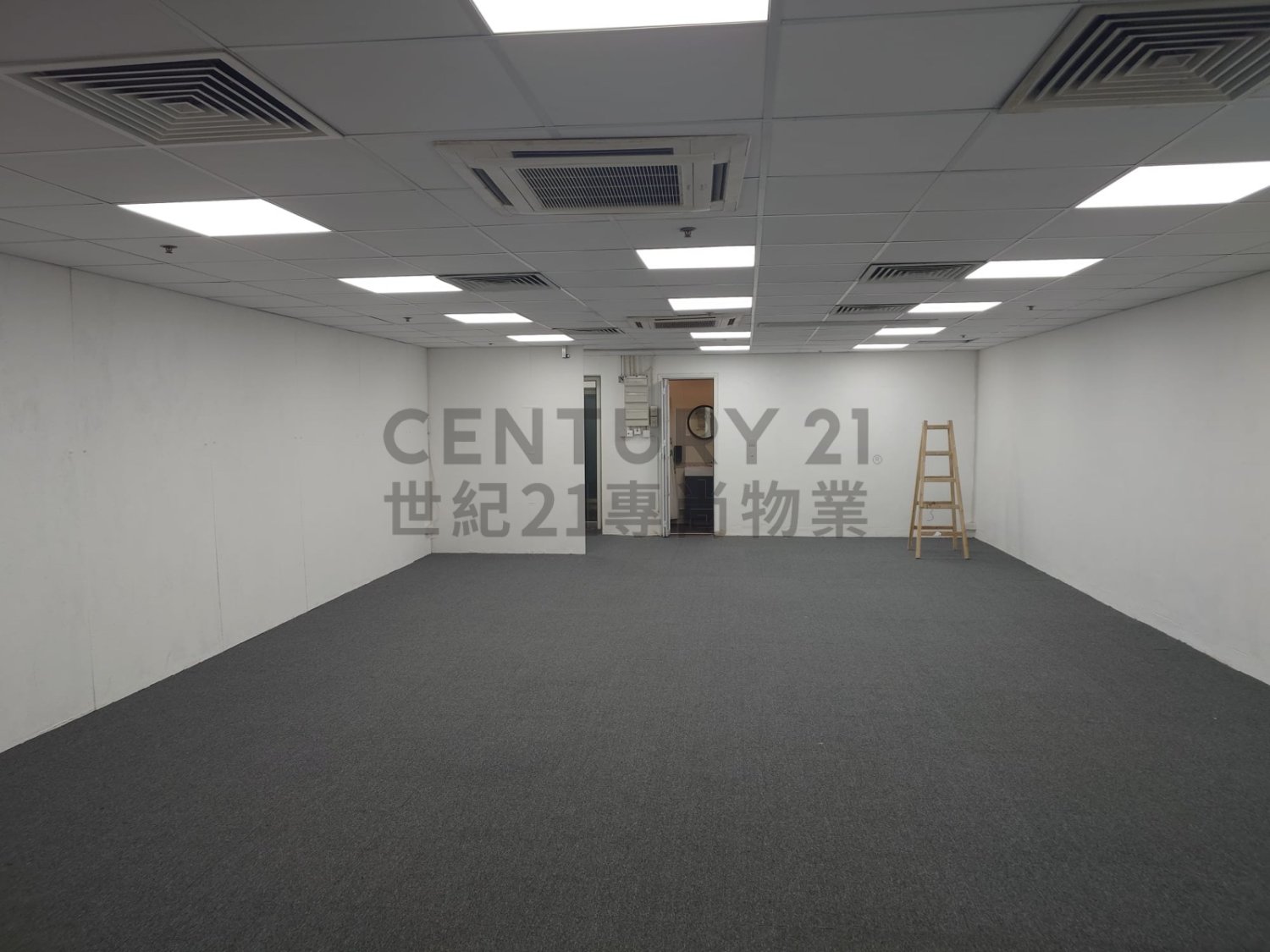 CAPITAL TRADE CTR Kwun Tong H C098279 For Buy