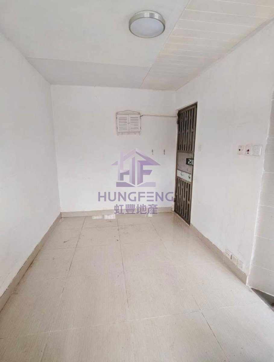 SHEK WU TONG Yuen Long 028883 For Buy