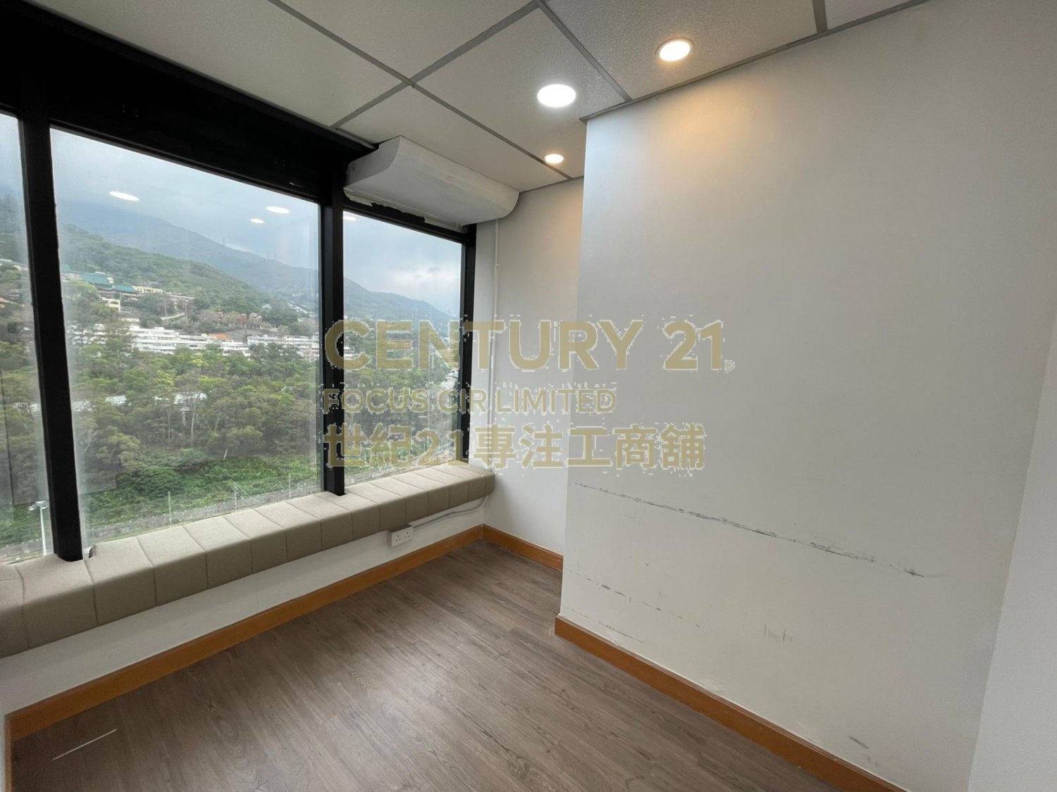 NAN FUNG CTR Tsuen Wan M C109024 For Buy