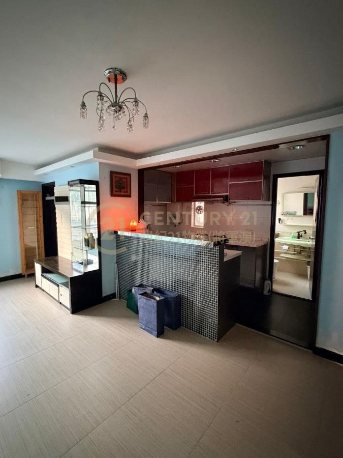 KWONG MING COURT PH 01 BLK D (HOS) Tseung Kwan O L F184426 For Buy