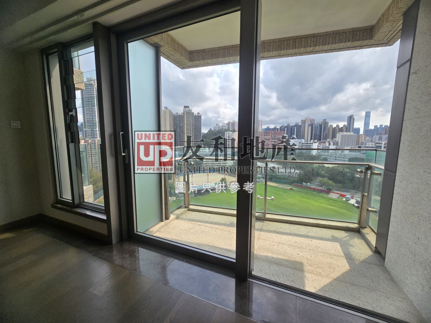 THE ZUMURUD TWR 01 Kowloon City H K161642 For Buy