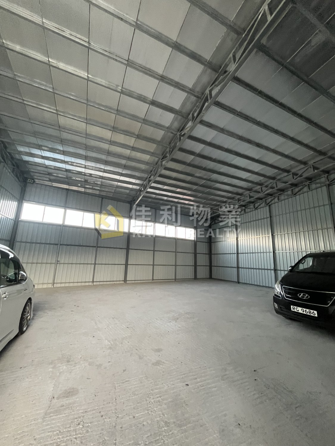 KUNG UM RD Yuen Long Y037365 For Buy