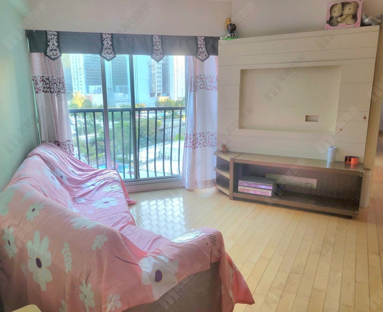 PICTORIAL GDN PH 02 BLK A GALAXY CT Shatin L 1811526 For Buy
