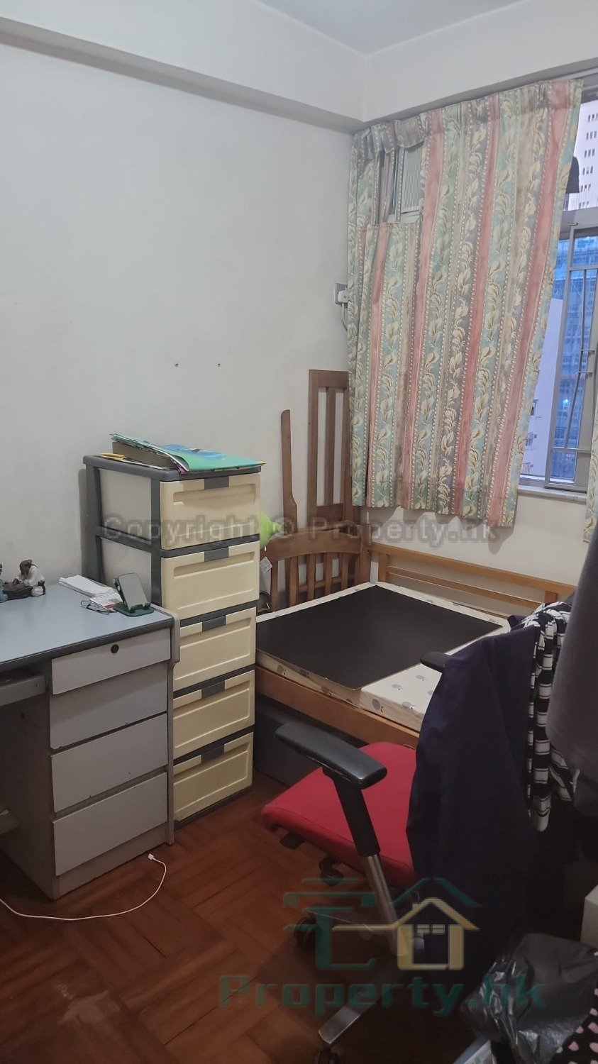 LEE WING BLDG Wan Chai M 1813588 For Buy