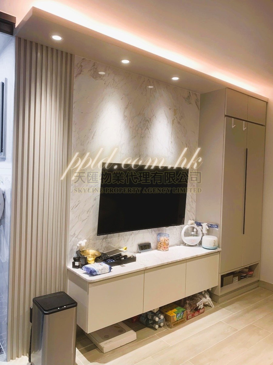 Yuen Long L 075556 For Buy