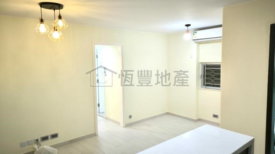 NEW JADE GDN BLK 05 Chai Wan L N023789 For Buy