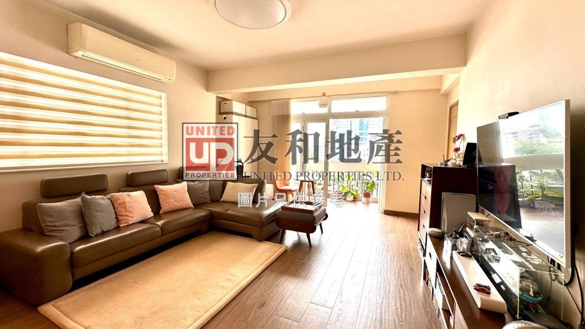 SAPPHIRE COURT Kowloon City H K170660 For Buy