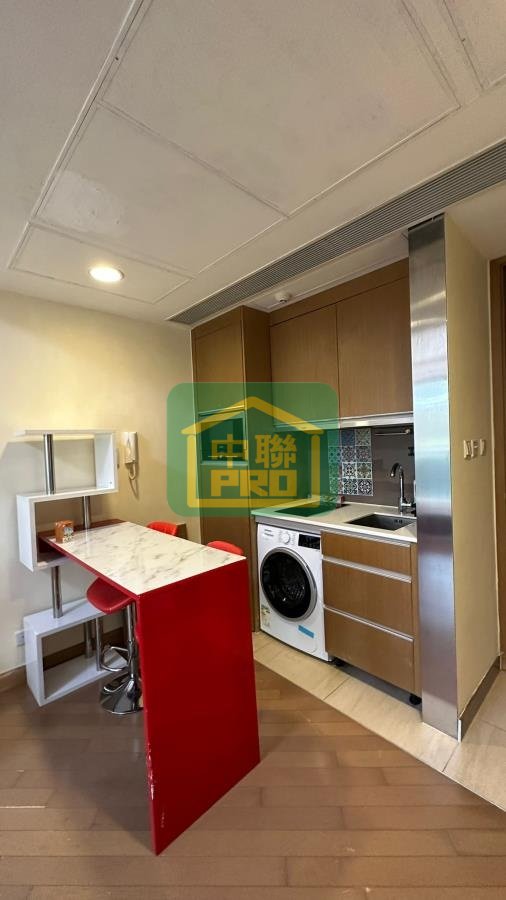 PEAK ONE Shatin T012438 For Buy