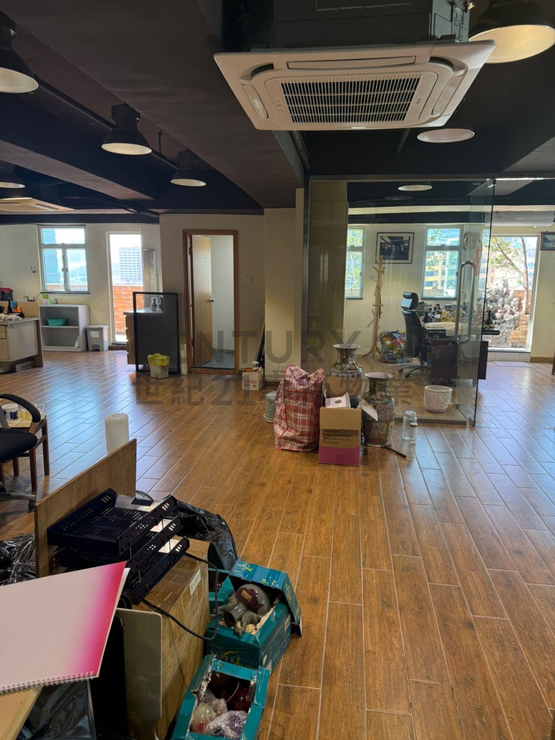 OCEAN IND BLDG Kwun Tong M C211692 For Buy