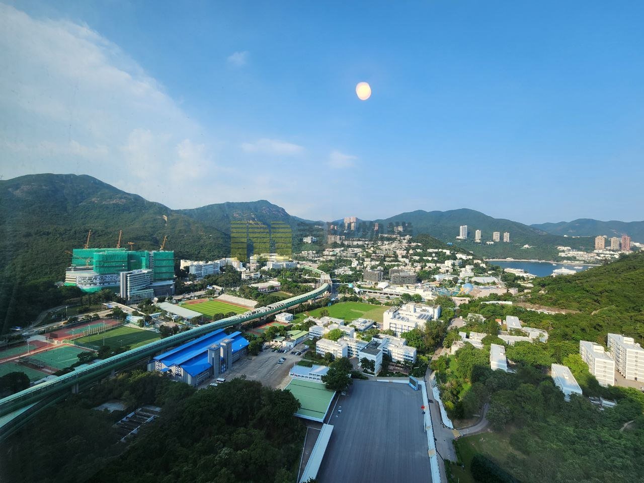 THE SOUTHSIDE PH 04 LA MONTAGNE TWR 01B Wong Chuk Hang H 1847500 For Buy