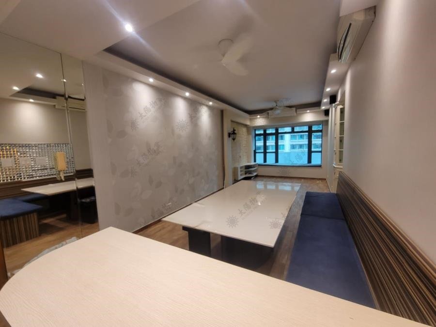ROYAL PENINSULA BLK 01 Hunghom L 1795550 For Buy