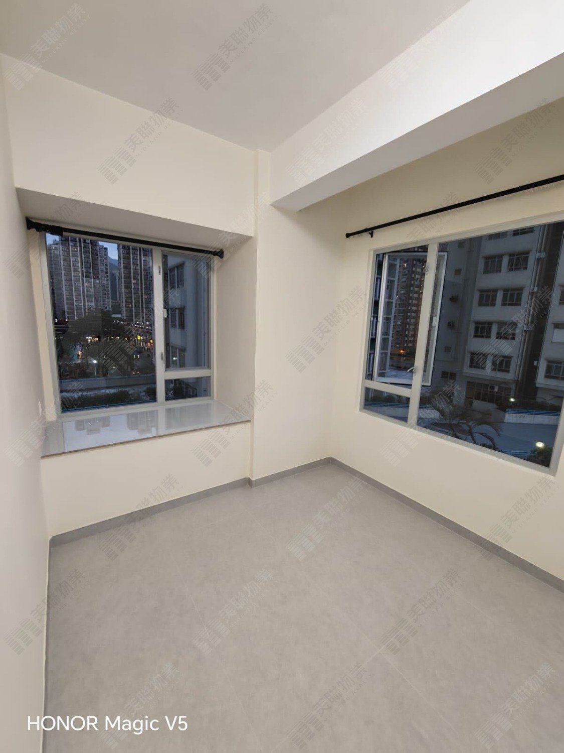 GARDEN RIVERA BLK C Shatin L 1816644 For Buy