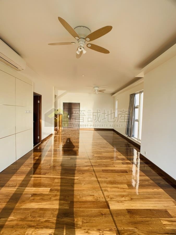 PALM BEACH TWR 01 Tuen Mun M C011747 For Buy