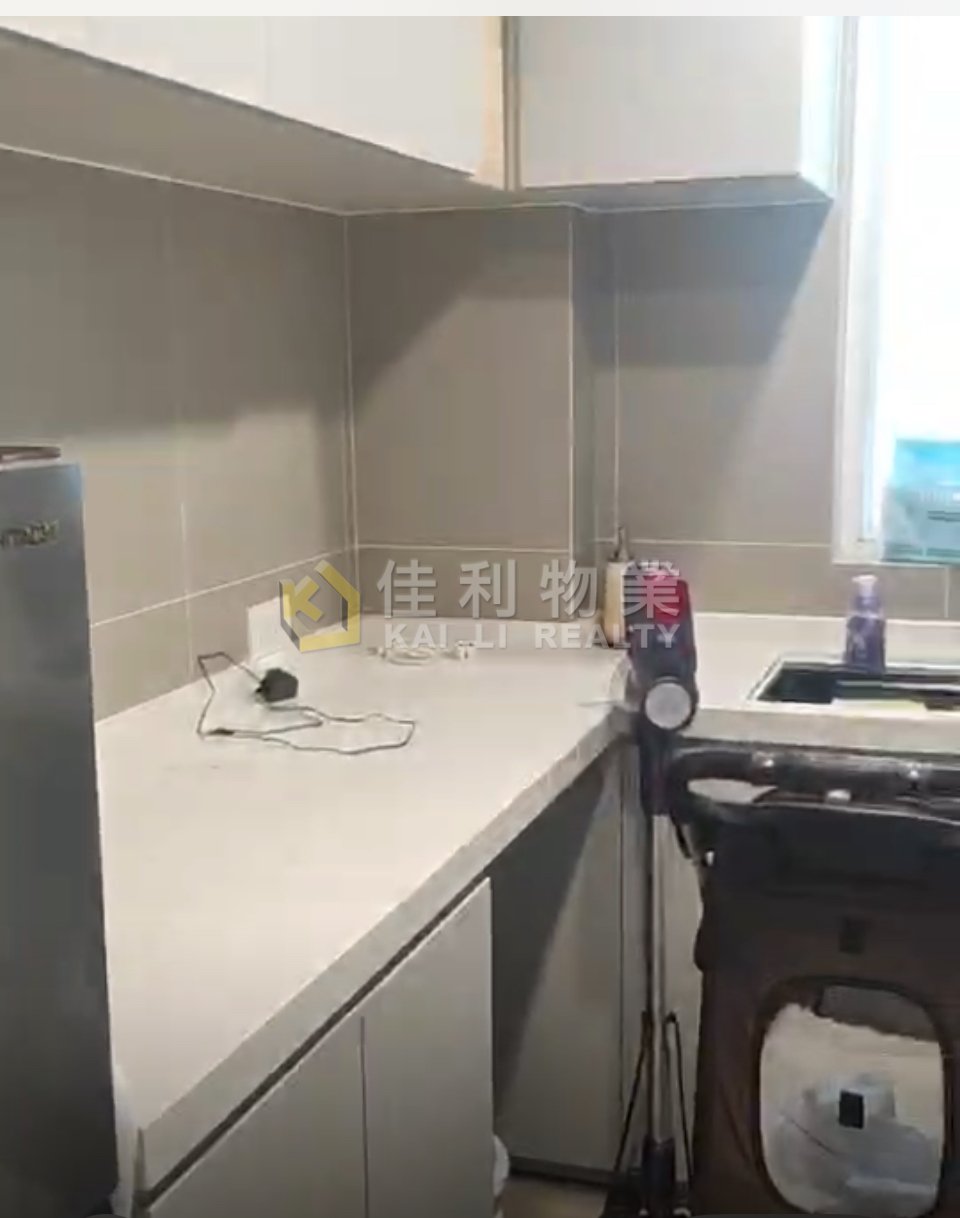 YUEN LONG BLDG Yuen Long M Y037741 For Buy