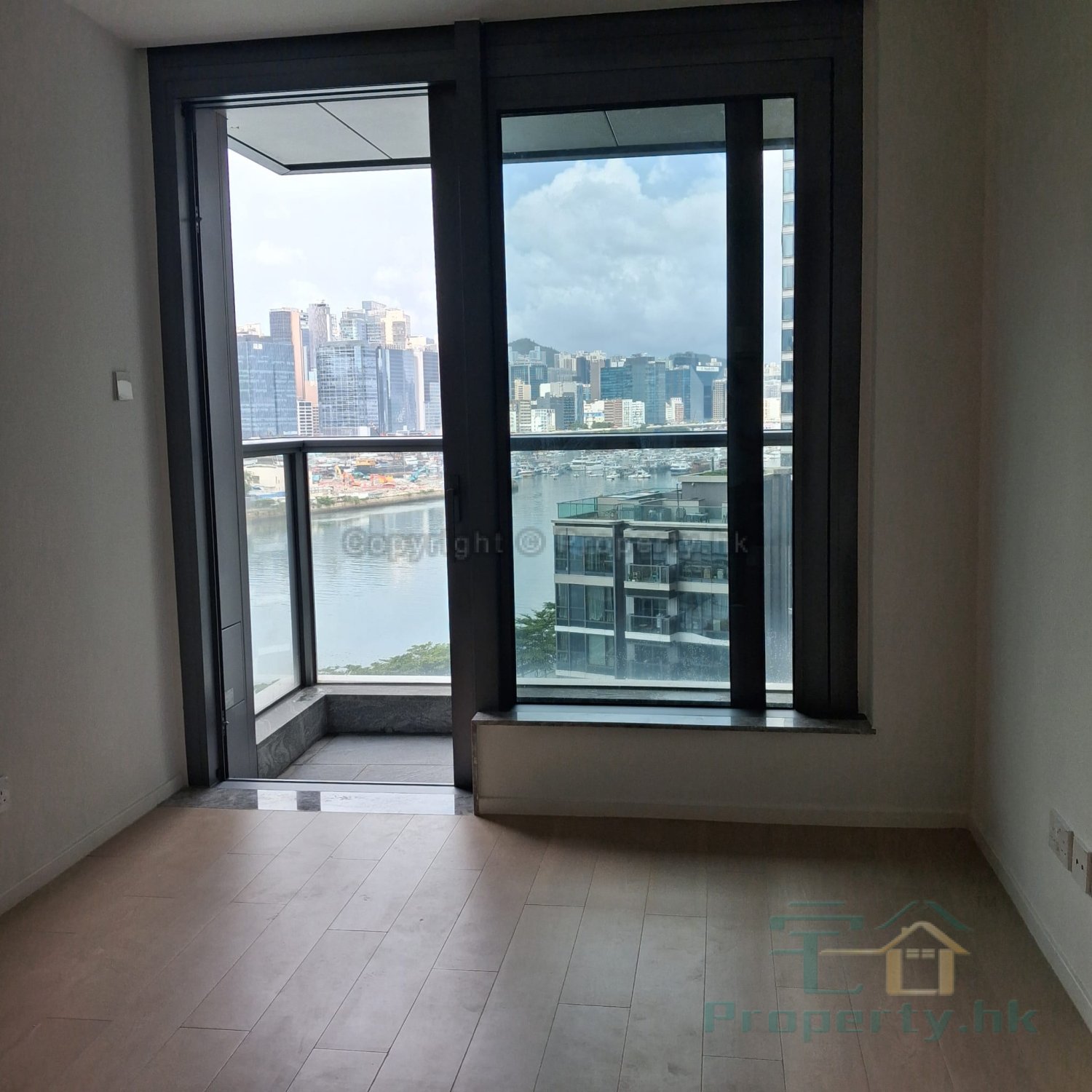 DOUBLE COAST III TWR 01B Kai Tak M 1865882 For Buy