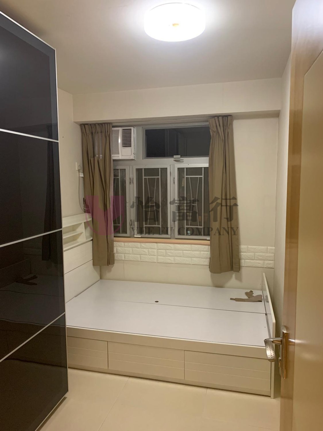 MEI FOO PH 01 BROADWAY 19 Lai Chi Kok H M030747 For Buy