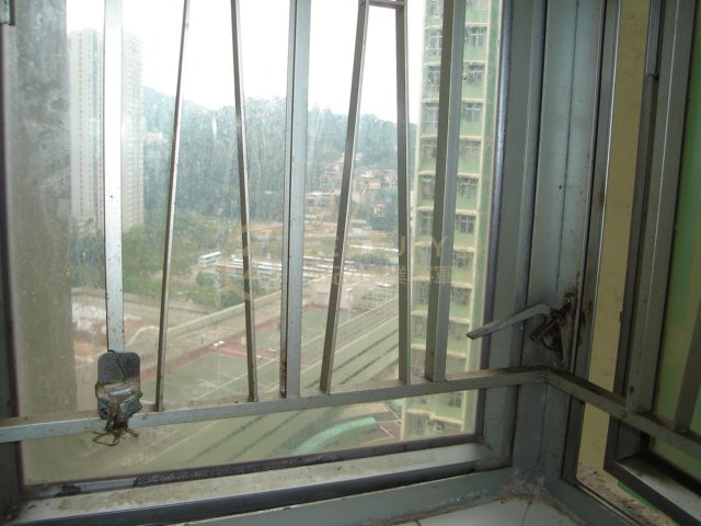 顯明苑 (連地價)