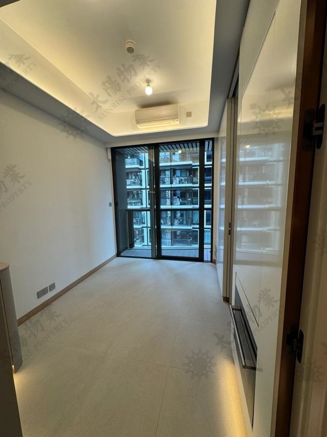 BAKER CIRCLE DOVER Hunghom H 1808746 For Buy