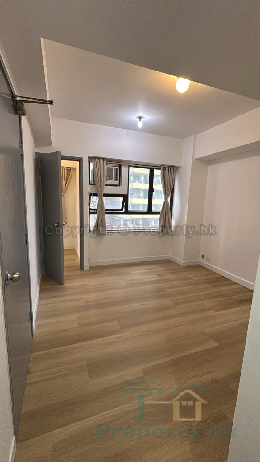 TAK FU BLDG Sham Shui Po C513704 For Buy