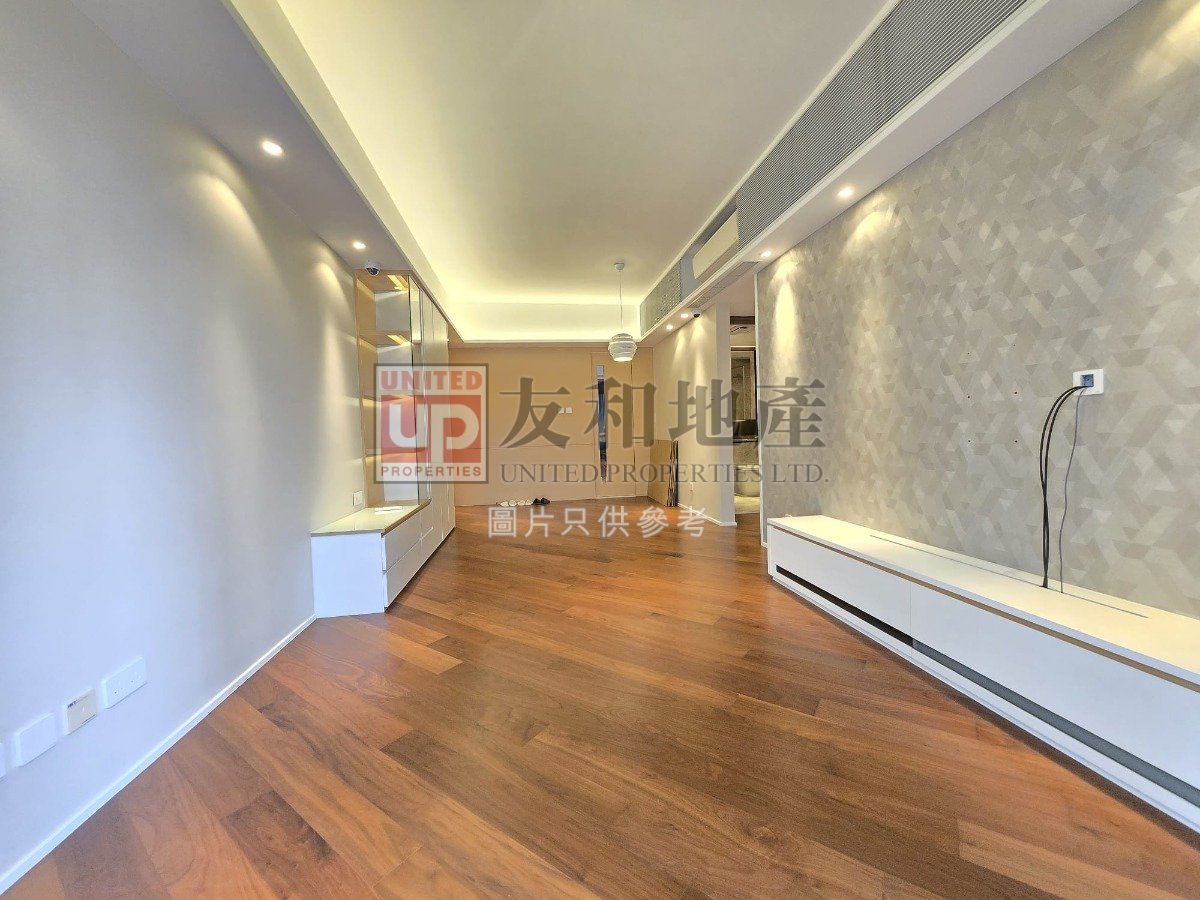 PARC INVERNESS TWR 03 Kowloon Tong H K162036 For Buy
